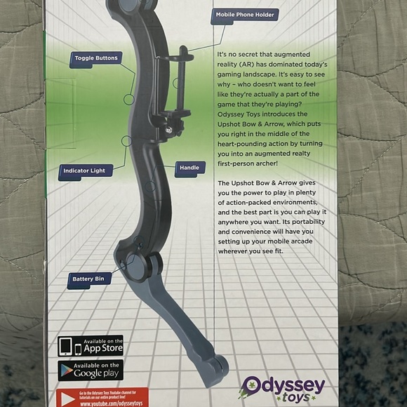 Hand held virtual reality smart bow and arrow gaming system - Picture 4 of 4